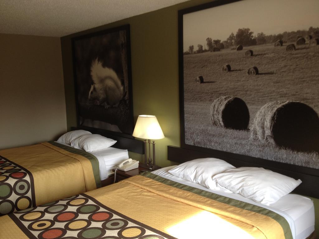 Super 8 By Wyndham Motel Olney
